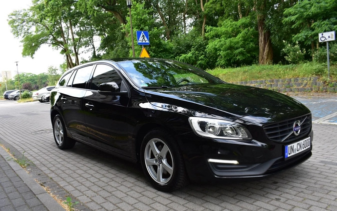 Volvo V60 cena 55900 przebieg: 149200, rok produkcji 2015 z Szprotawa małe 781